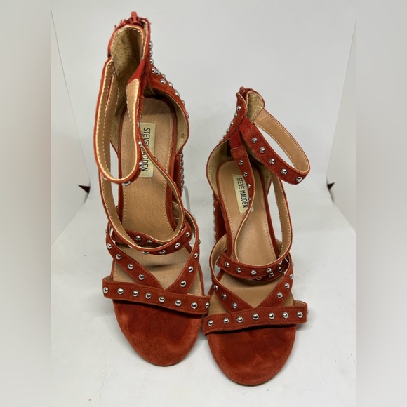 Steve Madden Red Rust Fara Studded Block Heel Sandals, Suede, Sz 8.5M. CLEAN!! - Picture 3 of 9